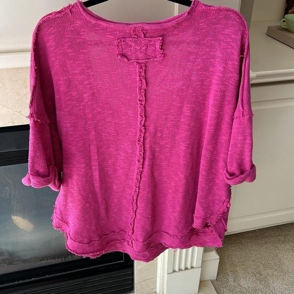 We The Free Fuschia Exposed Seam Relaxed Fit Top Size Medium - Picture 10 of 12